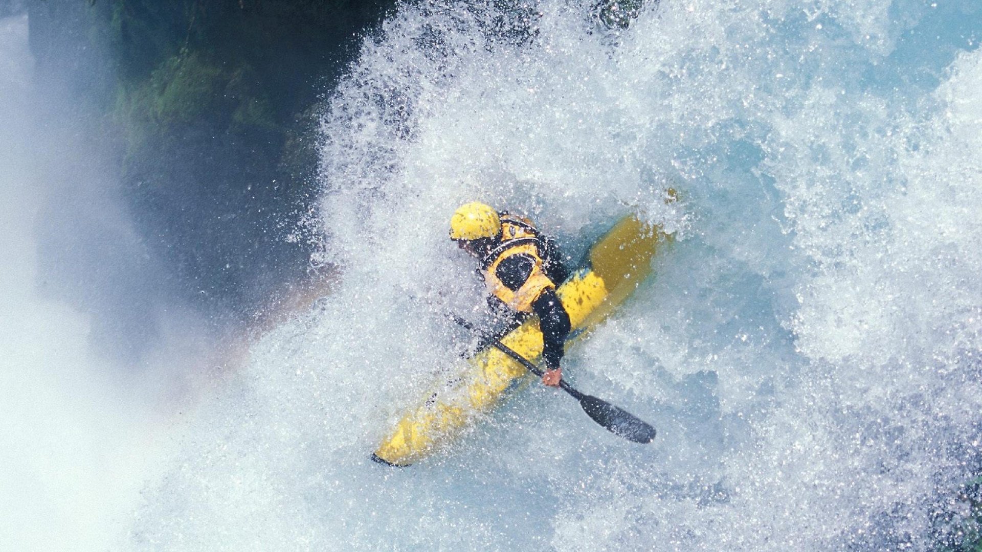 欧冠淘汰赛之夜，C罗让比赛提前失去悬念